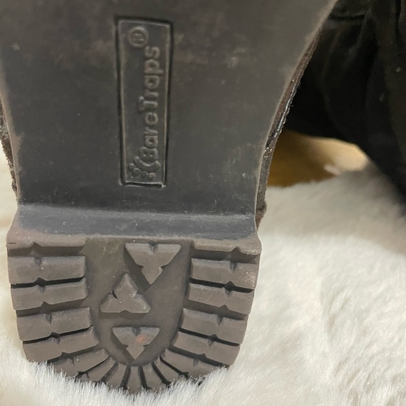 BEAR TRAPS Faux Suede Zipper Boots - Picture 9 of 11